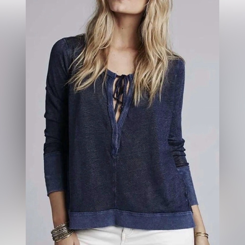We The Free Navy Blue Linen Blend Long Sleeve Top, Small